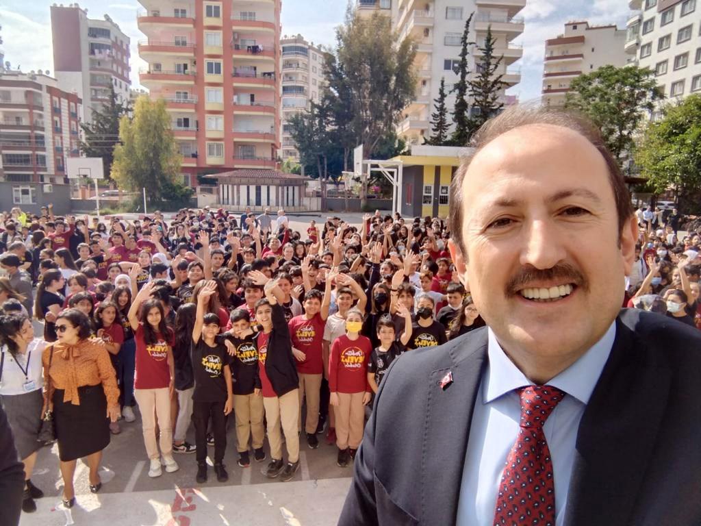 Vali Pehlivan, Haftanın İlk Gününde Öğretmen ve Öğrencilerle Bir Araya Geldi