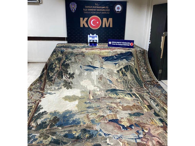 Polis Tarihi Eser Kaçakçılarını Yakaladı