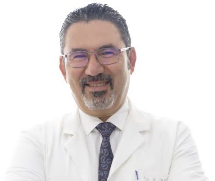 Mersin’in Gözdesi Opr. Dr. Ahmet Bozkurt