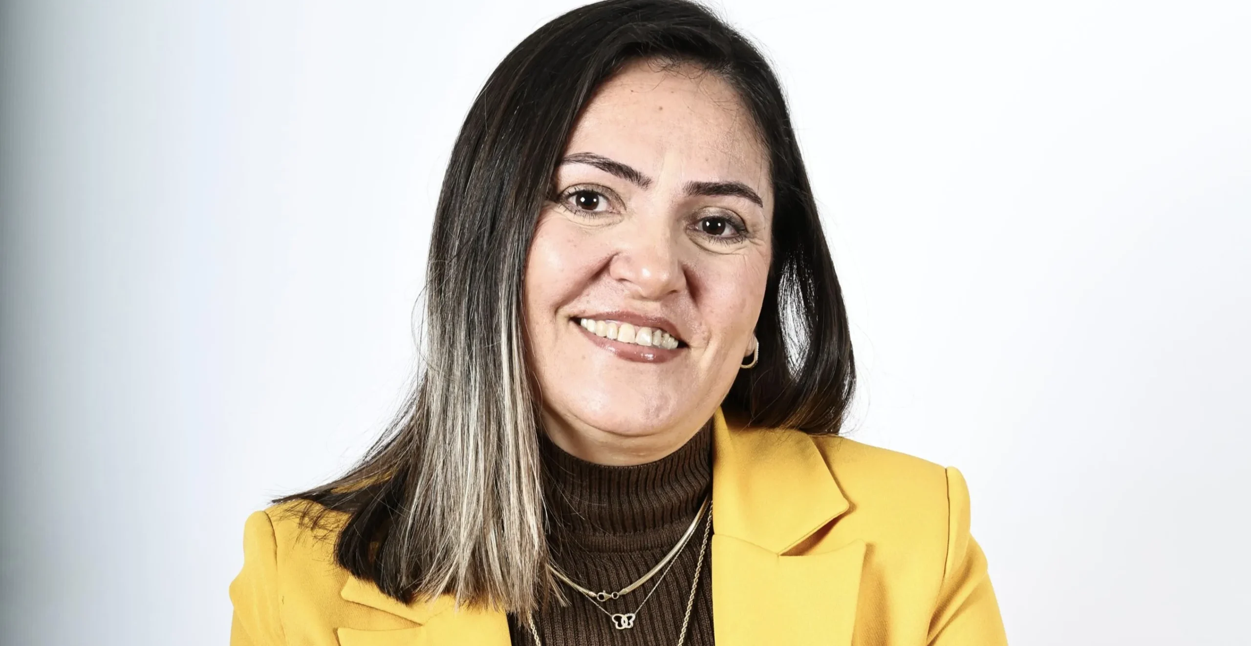 Kocaeli’de Güçlü Kadın Aday: Nuriye Köksal Sahada