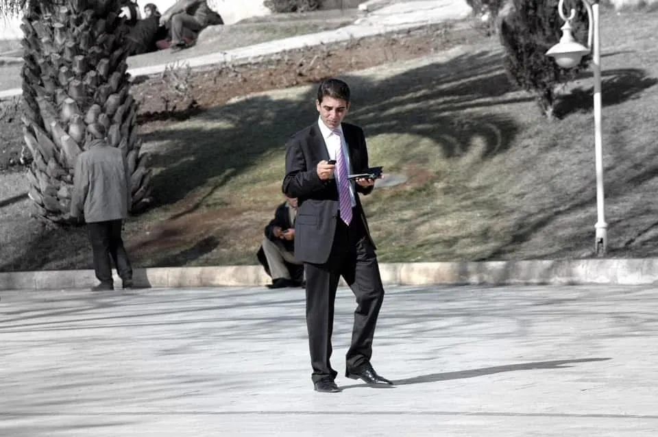 YALAN MAKİNASI VE HAKİKATİN SESSİZLİĞİ